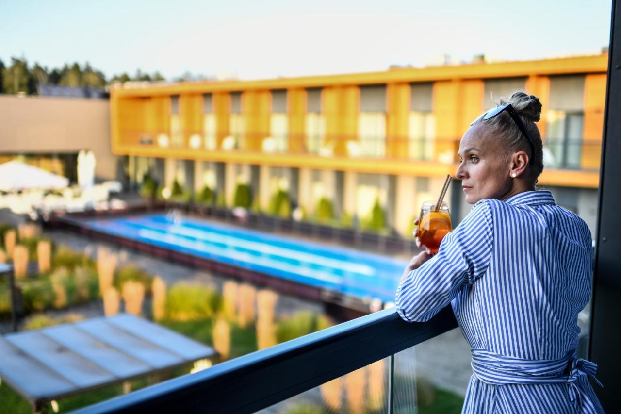 Hotel Bonifacio Spa&Sport Resort Sochocin ภายนอก รูปภาพ