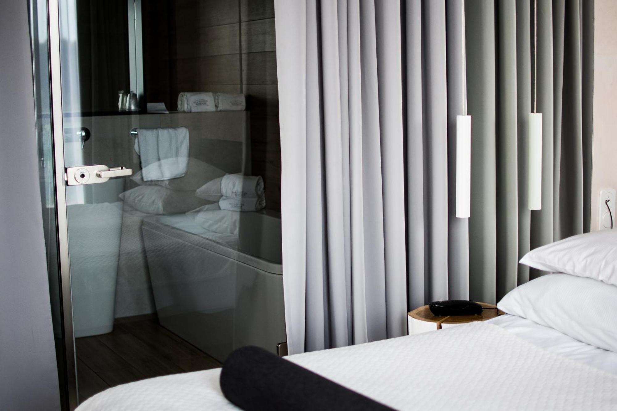 Hotel Bonifacio Spa&Sport Resort Sochocin ภายนอก รูปภาพ